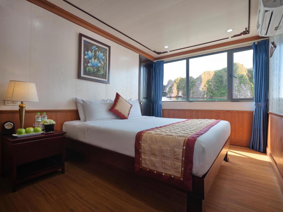 Lavender Elegance Cruises Hotel Ha Long Exterior foto